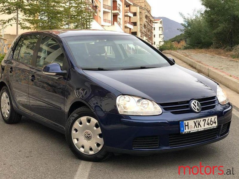 2007' Volkswagen Golf photo #2