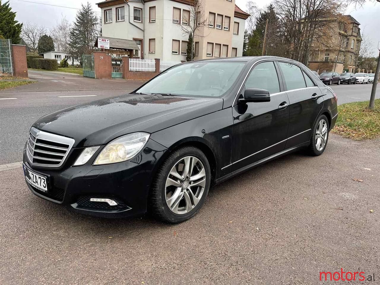 2009' Mercedes-Benz 350 photo #6