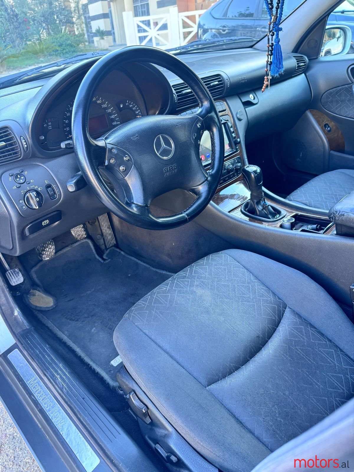 2001' Mercedes-Benz C 200 photo #5