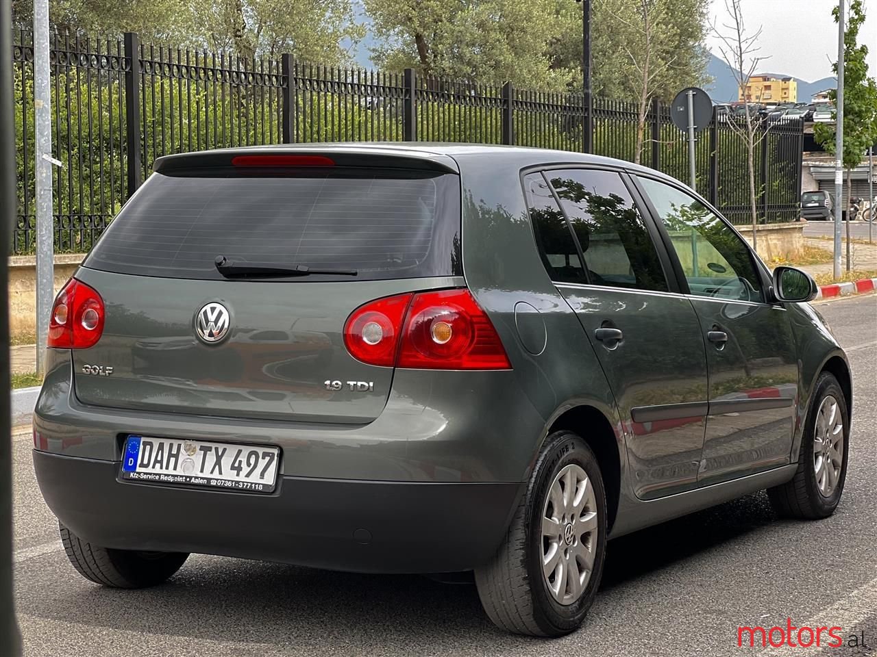 2006' Volkswagen Golf photo #4