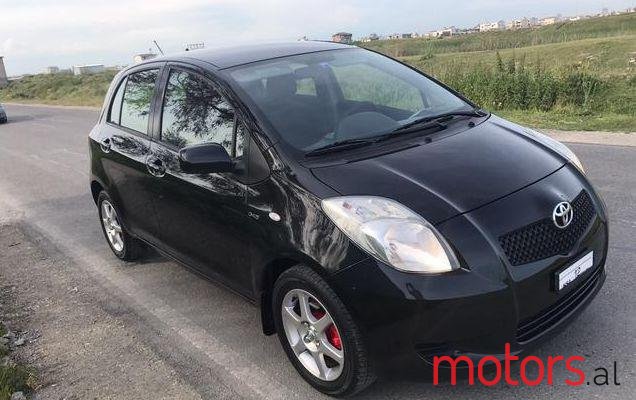 2007' Toyota Yaris photo #5