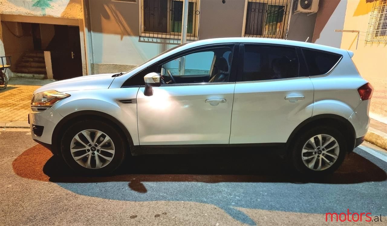 2010' Ford Kuga photo #1