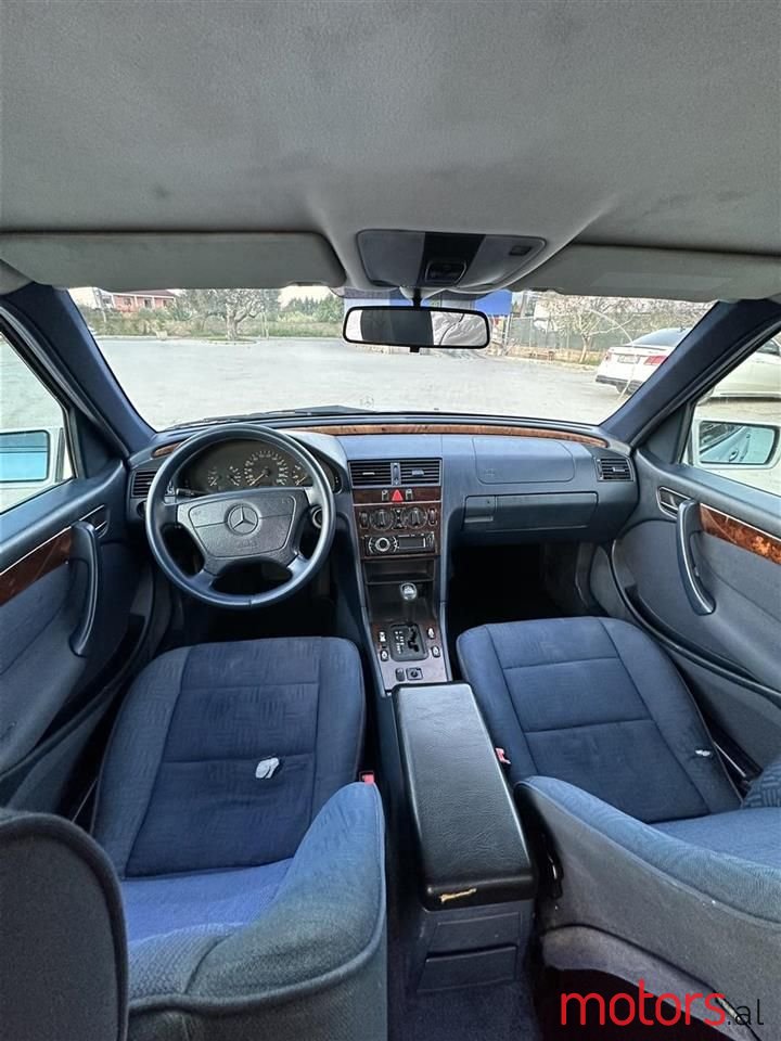 1998' Mercedes-Benz C 220 photo #5