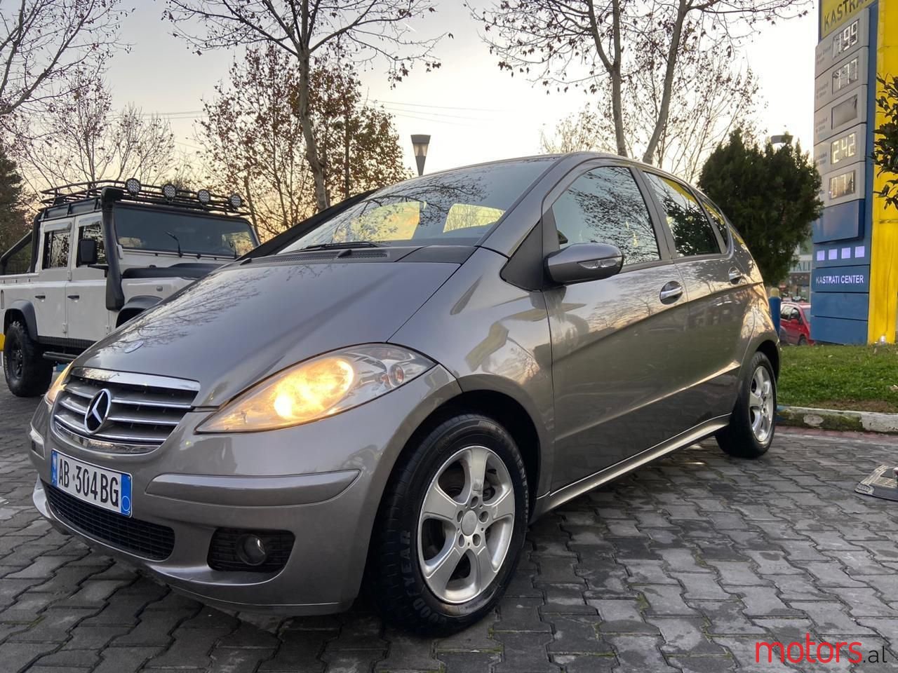 2007' Mercedes-Benz A 160 photo #1