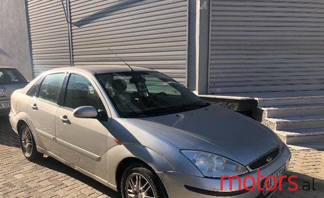 2003' Ford Focus photo #1
