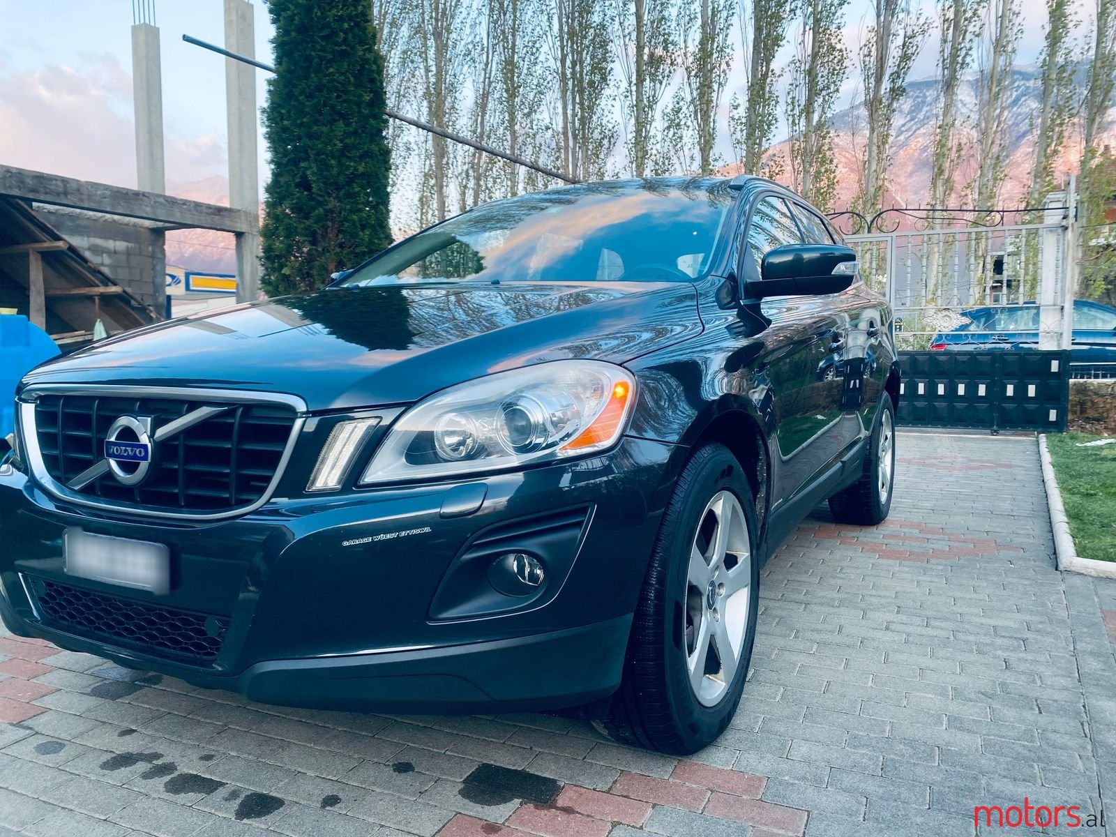 2010' Volvo Xc 60 photo #2