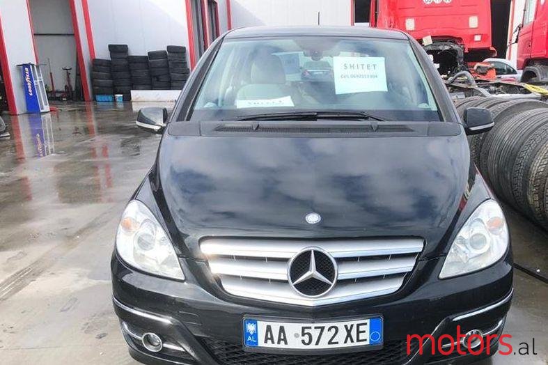 2009' Mercedes-Benz B 180 photo #1