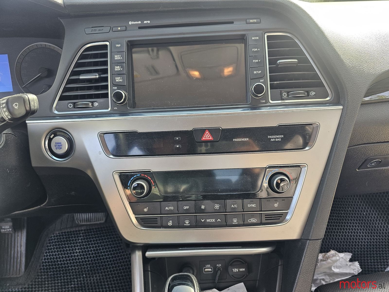 2015' Hyundai Sonata photo #6