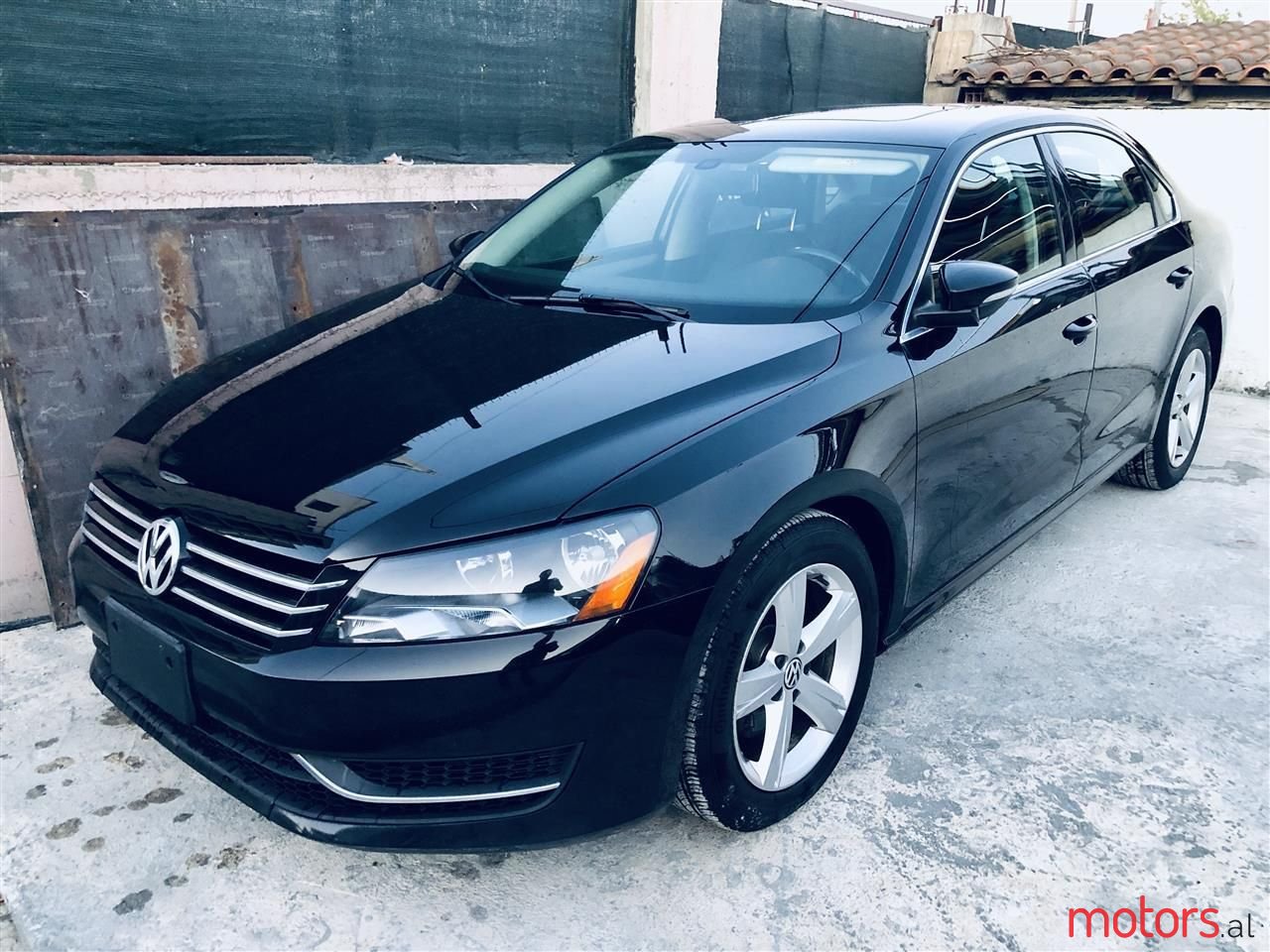 2012' Volkswagen Passat photo #1