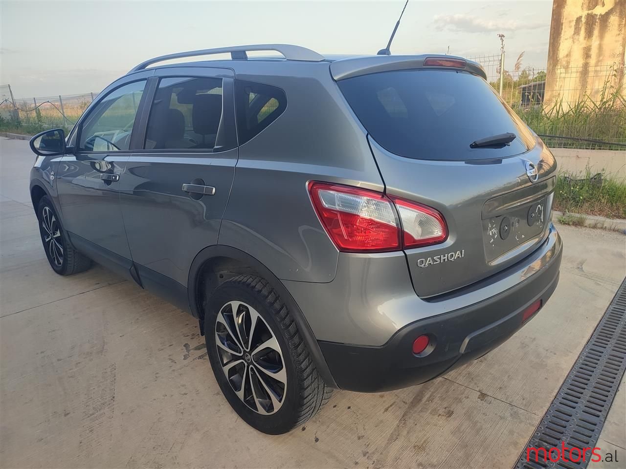 2012' Nissan Qashqai photo #2