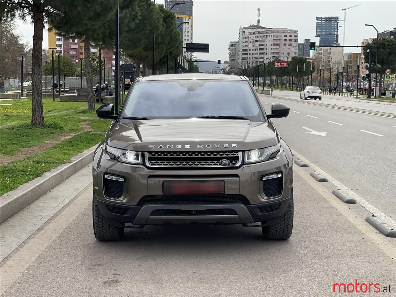 2016' Land Rover Range Rover Evoque photo #2