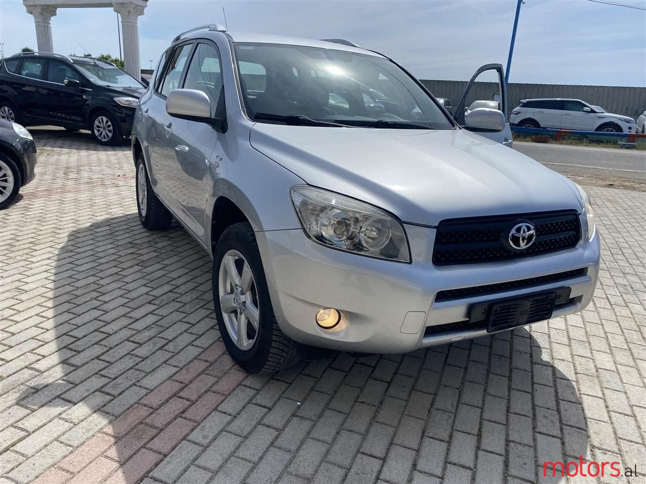 2007' Toyota RAV4 photo #4