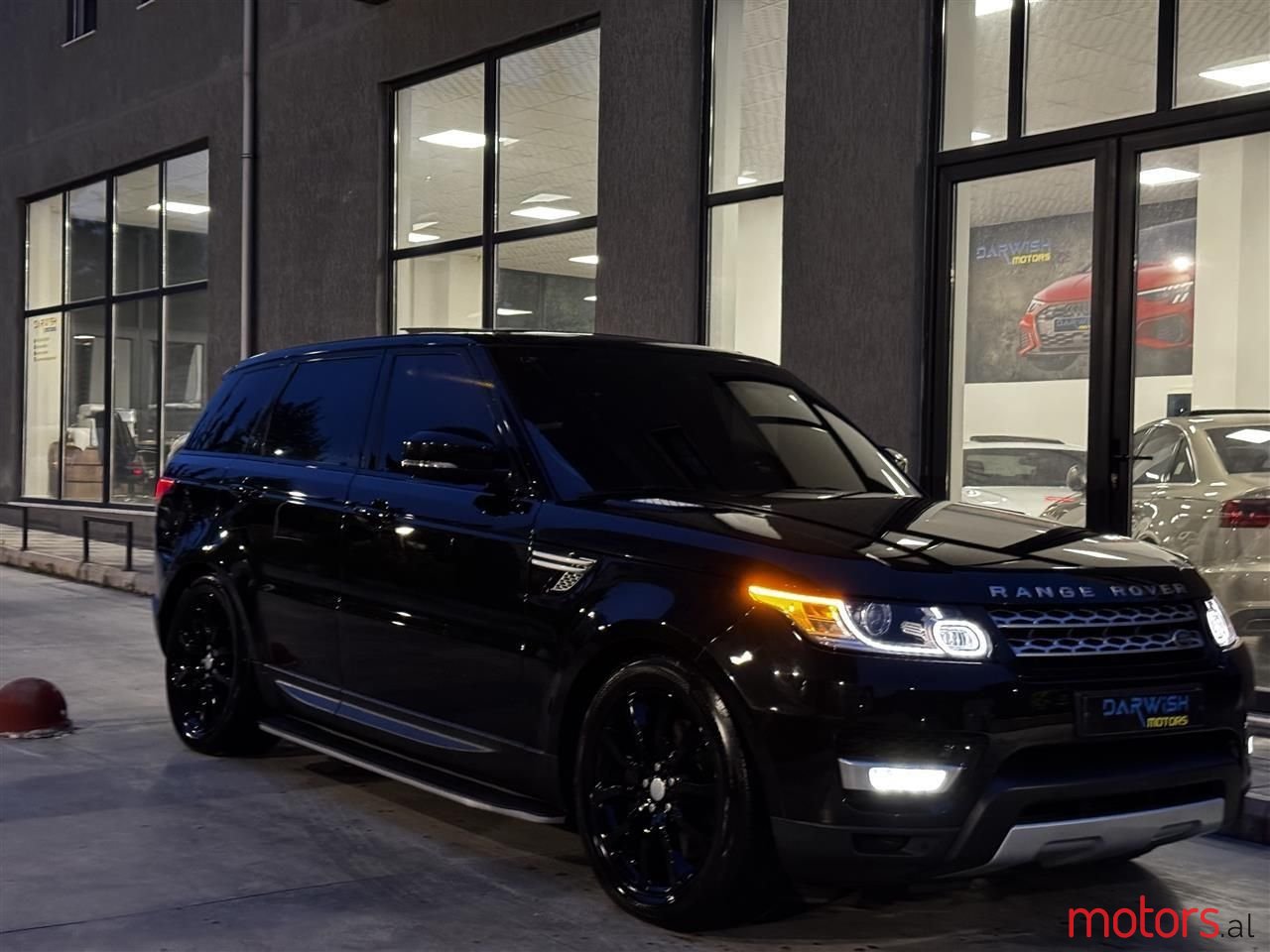 2015' Land Rover Range Rover Sport photo #5