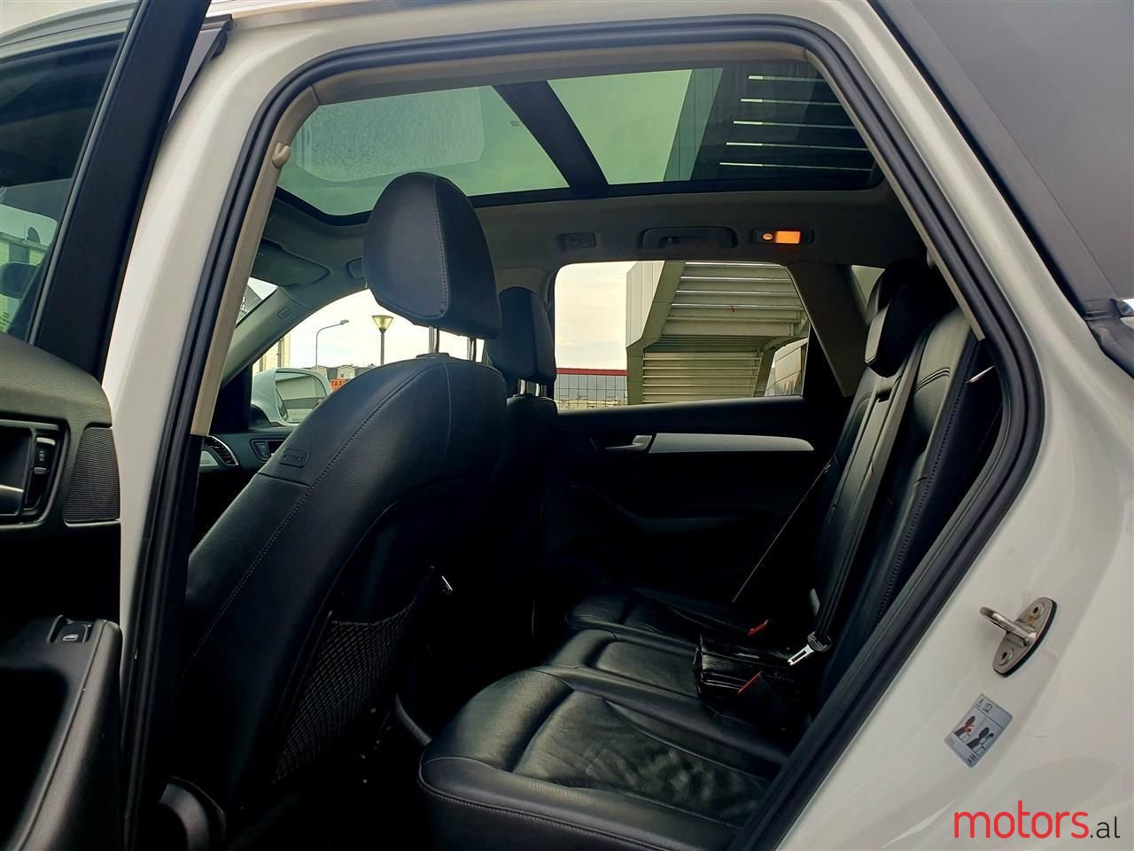 2013' Audi Q5 photo #4