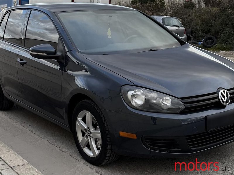 2013' Volkswagen Golf photo #2