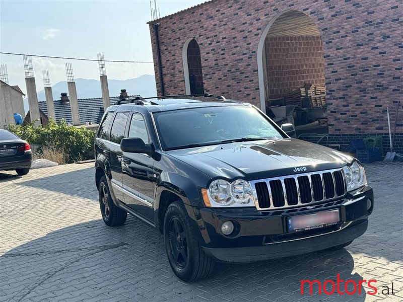 2007' Jeep Grand Cherokee photo #4