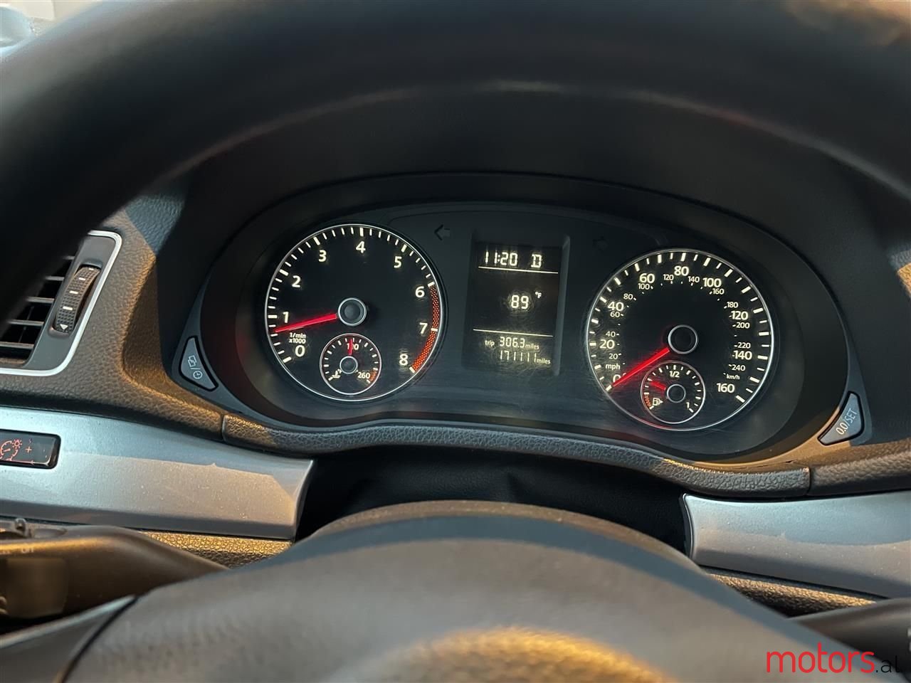 2013' Volkswagen Passat photo #6