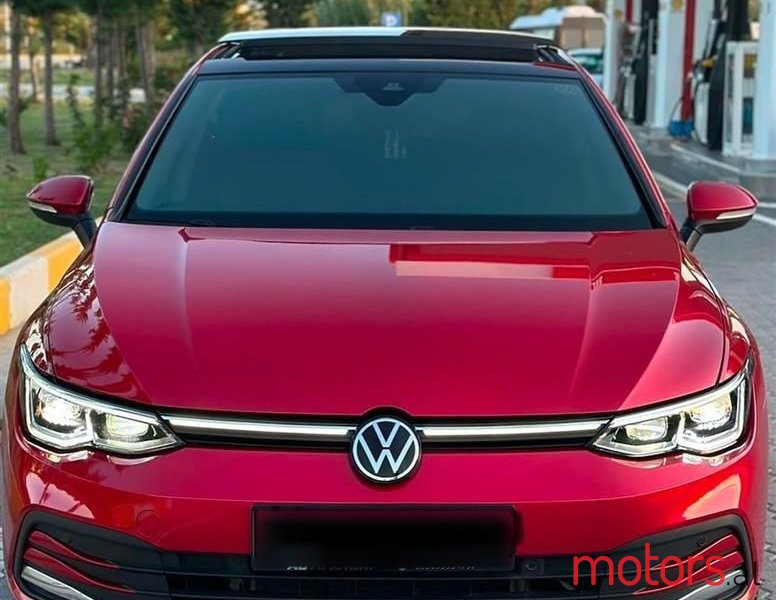 2022' Volkswagen Golf photo #1