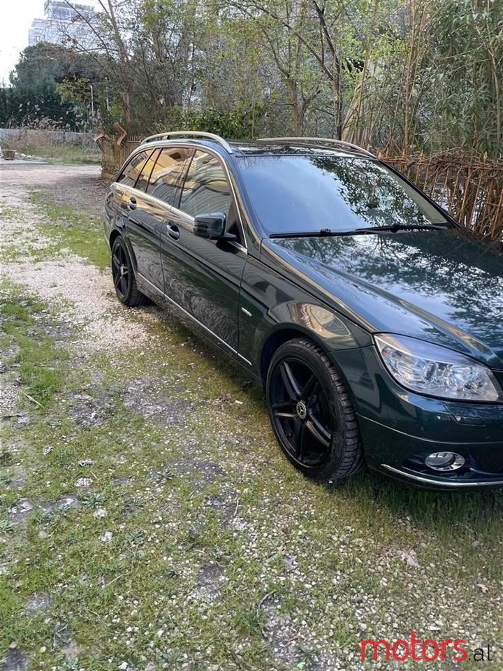 2009' Mercedes-Benz C 200 photo #3