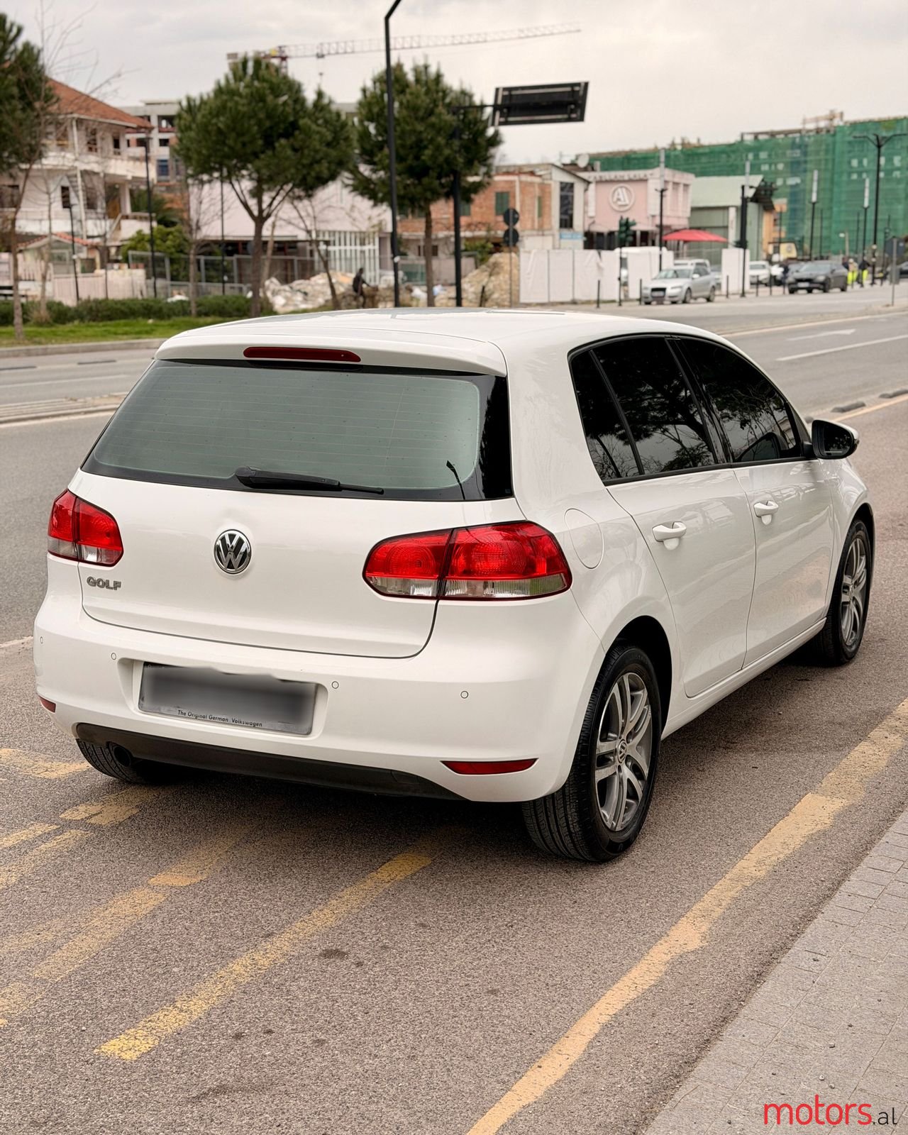 2012' Volkswagen Golf photo #3