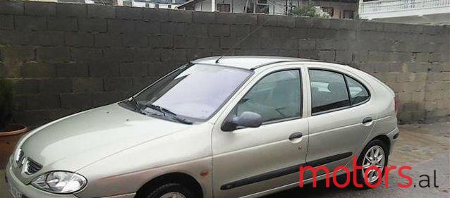 2000' Renault Megane photo #1