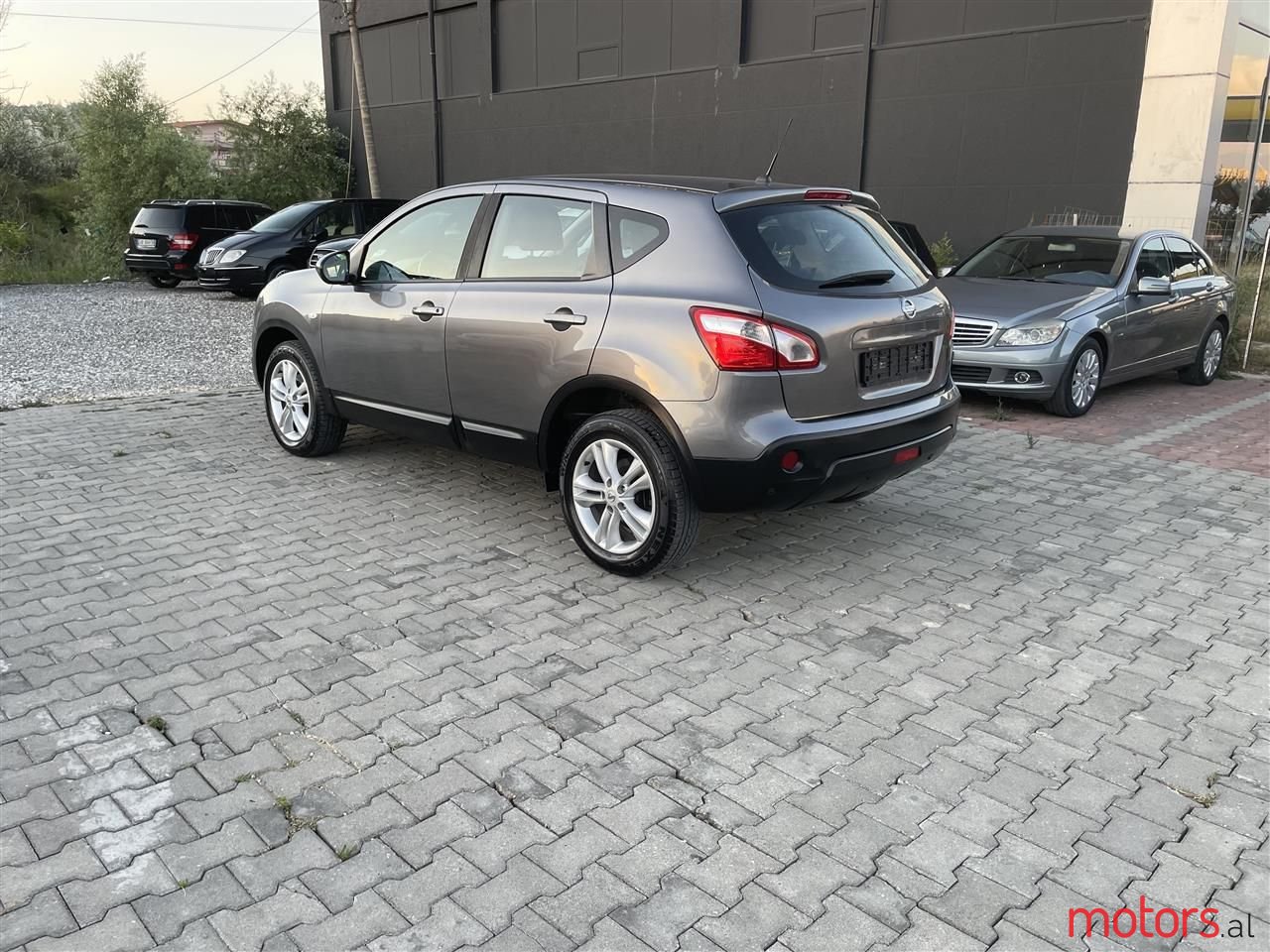 2011' Nissan Qashqai photo #2