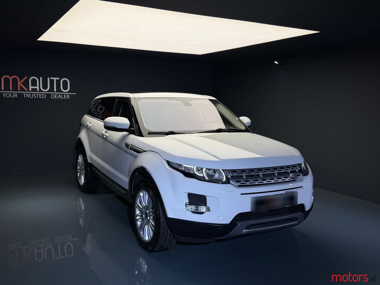 2013' Land Rover Range Rover Evoque photo #1