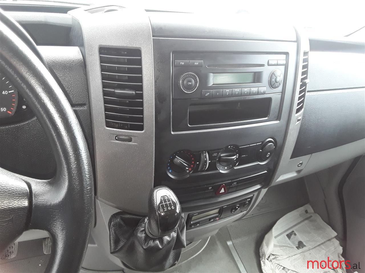 2009' Mercedes-Benz Sprinter photo #5