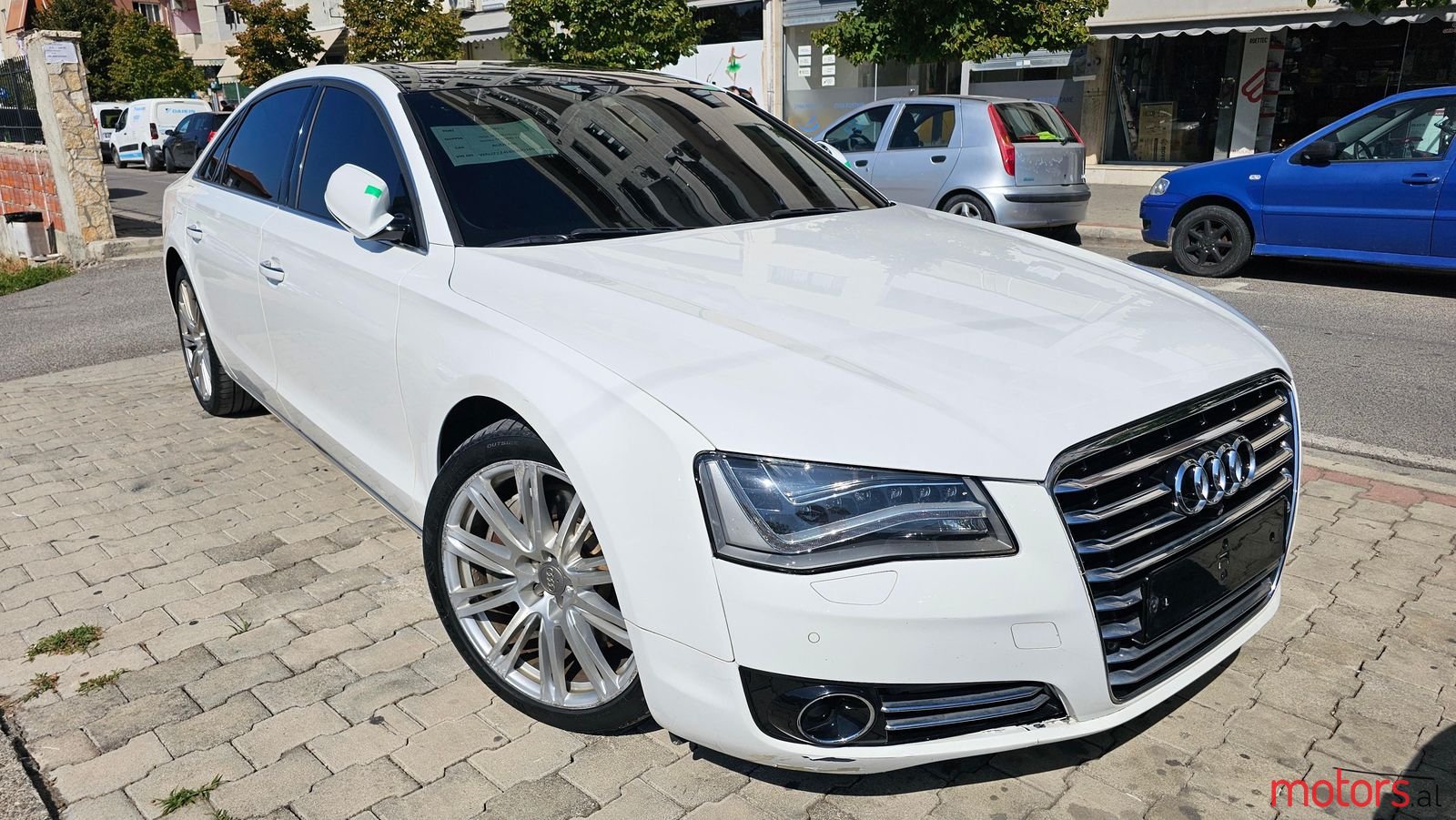 2013' Audi A8 photo #2