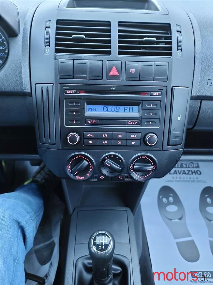 2006' Volkswagen Polo photo #3