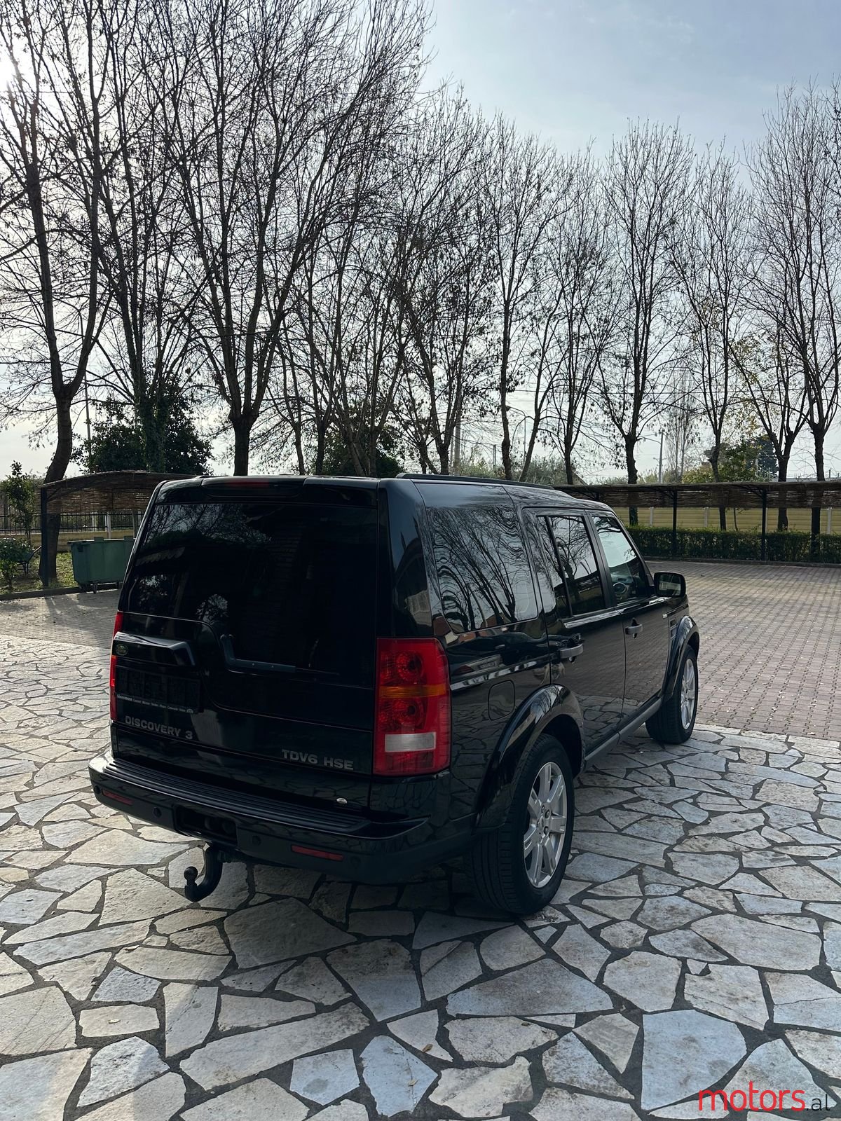 2009' Land Rover Discovery photo #2