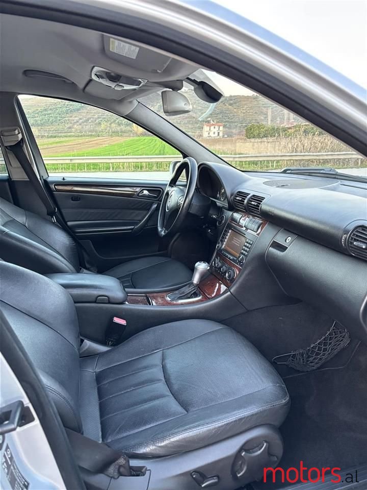 2007' Mercedes-Benz C 220 photo #2