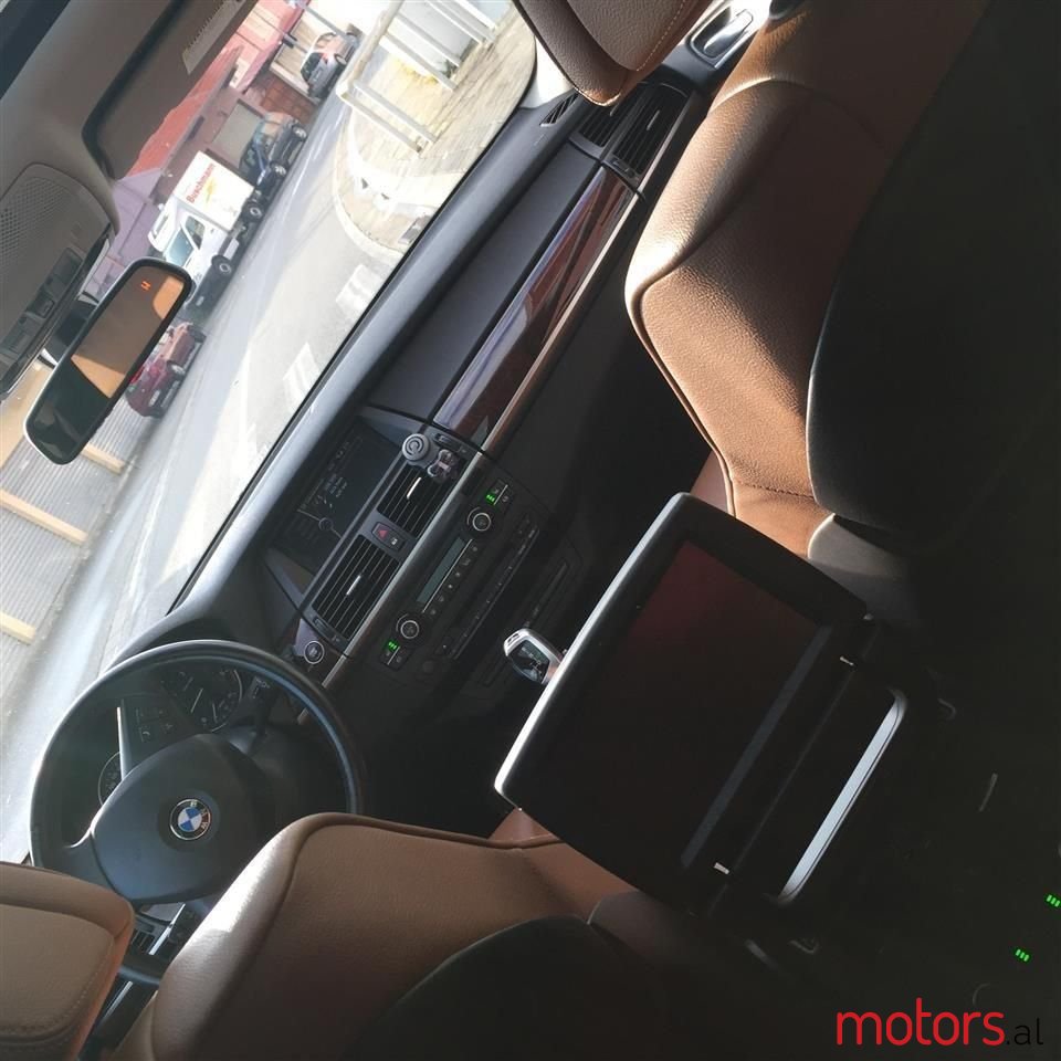 2010' BMW X5 photo #2